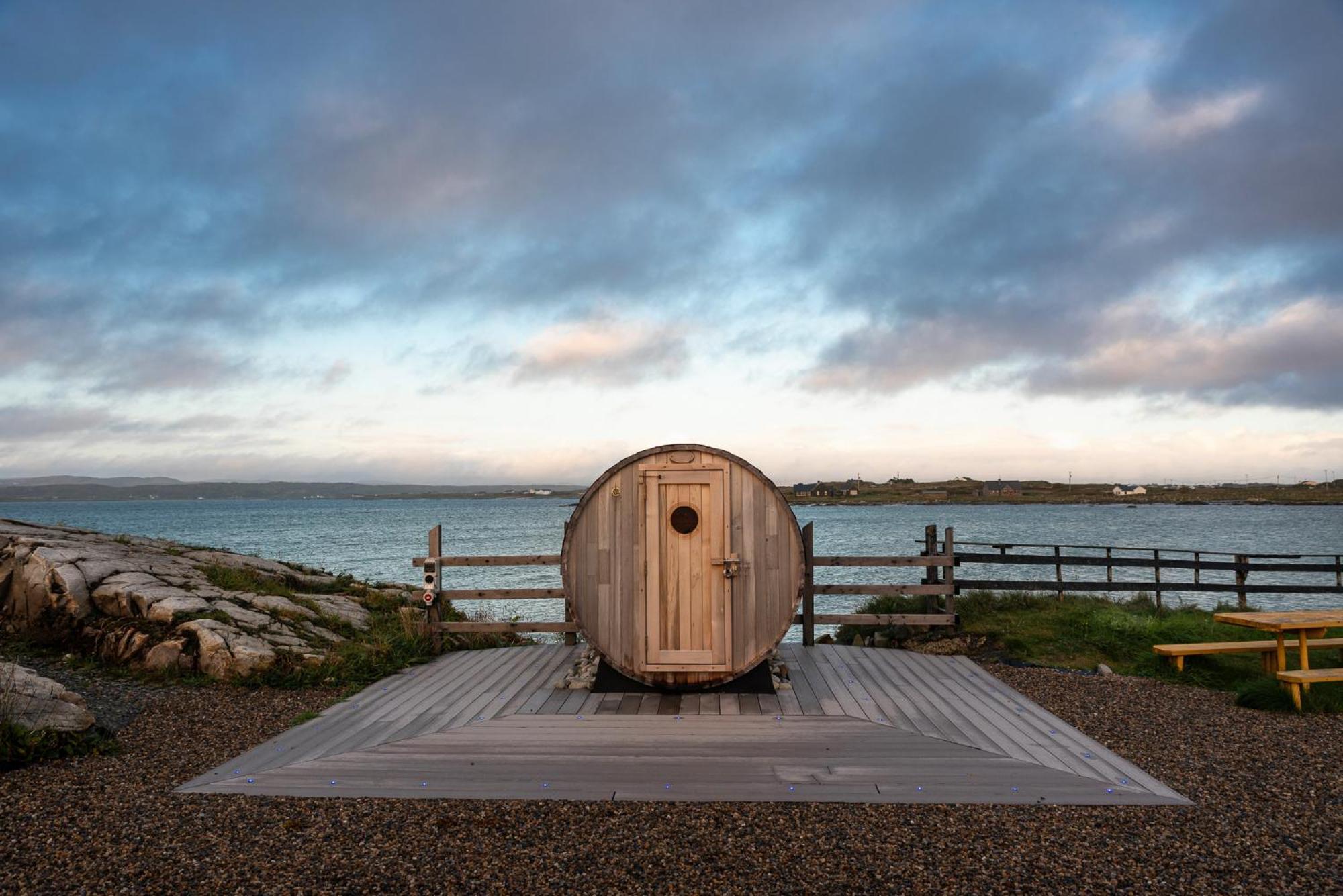 Connemara Sands Hotel & Spa Clifden Exterior photo